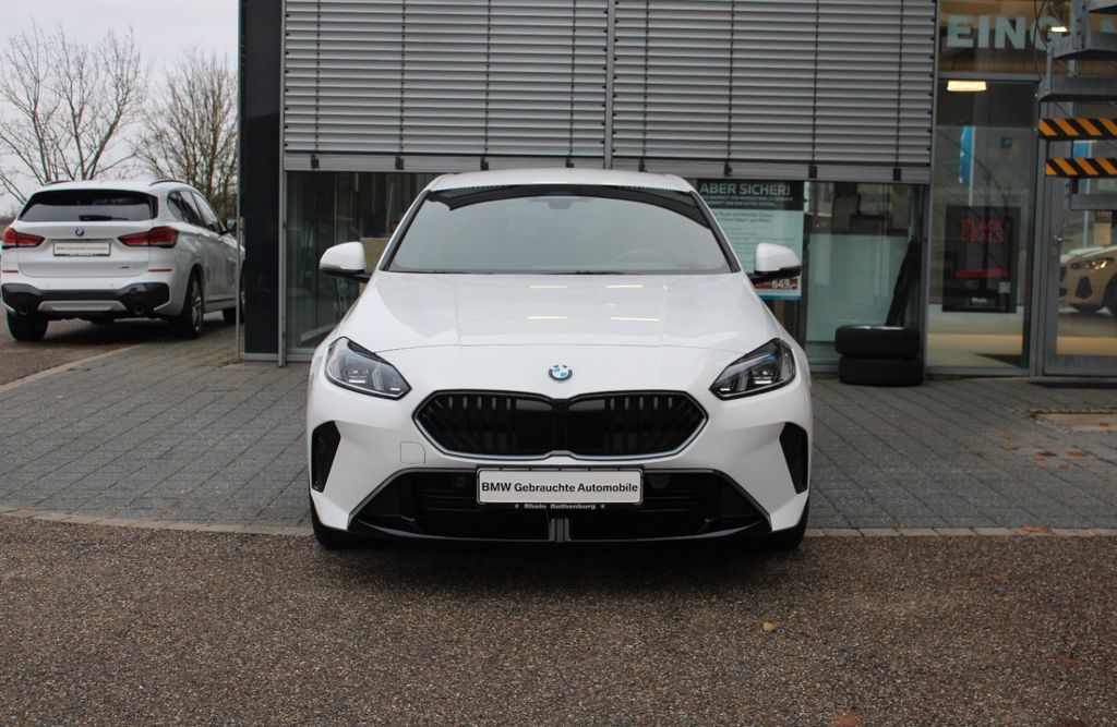 BMW 118 2025