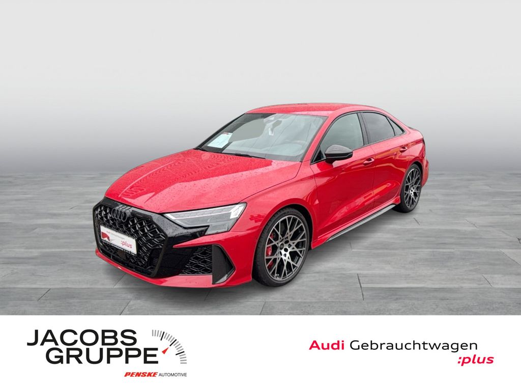 Audi RS3 2024
