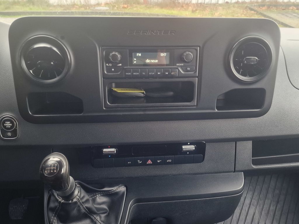 Mercedes-Benz Sprinter 2023