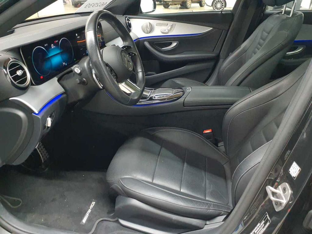Mercedes-Benz E 300 2022