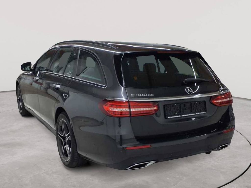 Mercedes-Benz E 300 2022