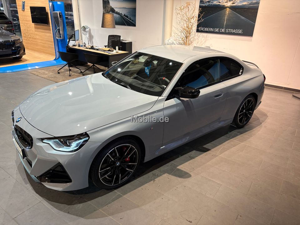 BMW M240i 2024