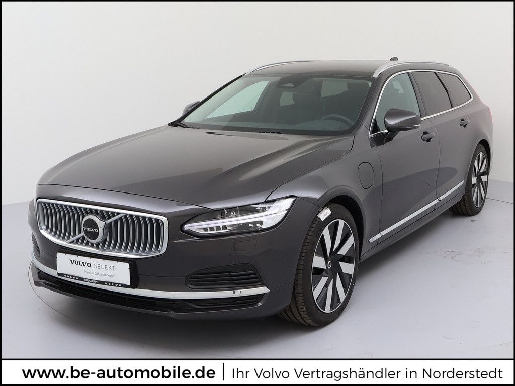 Volvo V90 2025