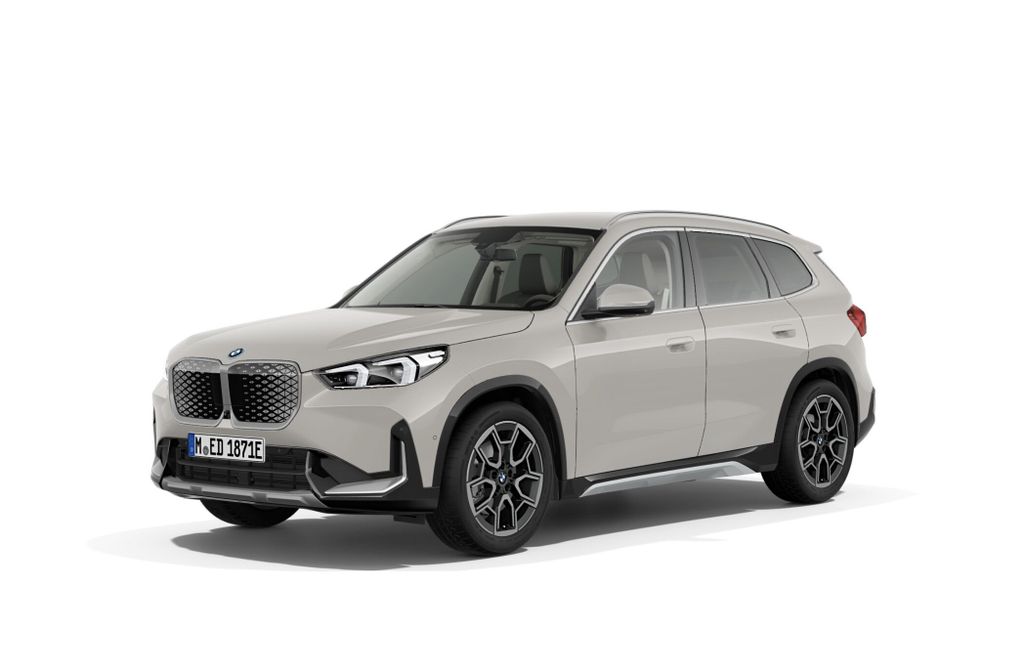 BMW iX1