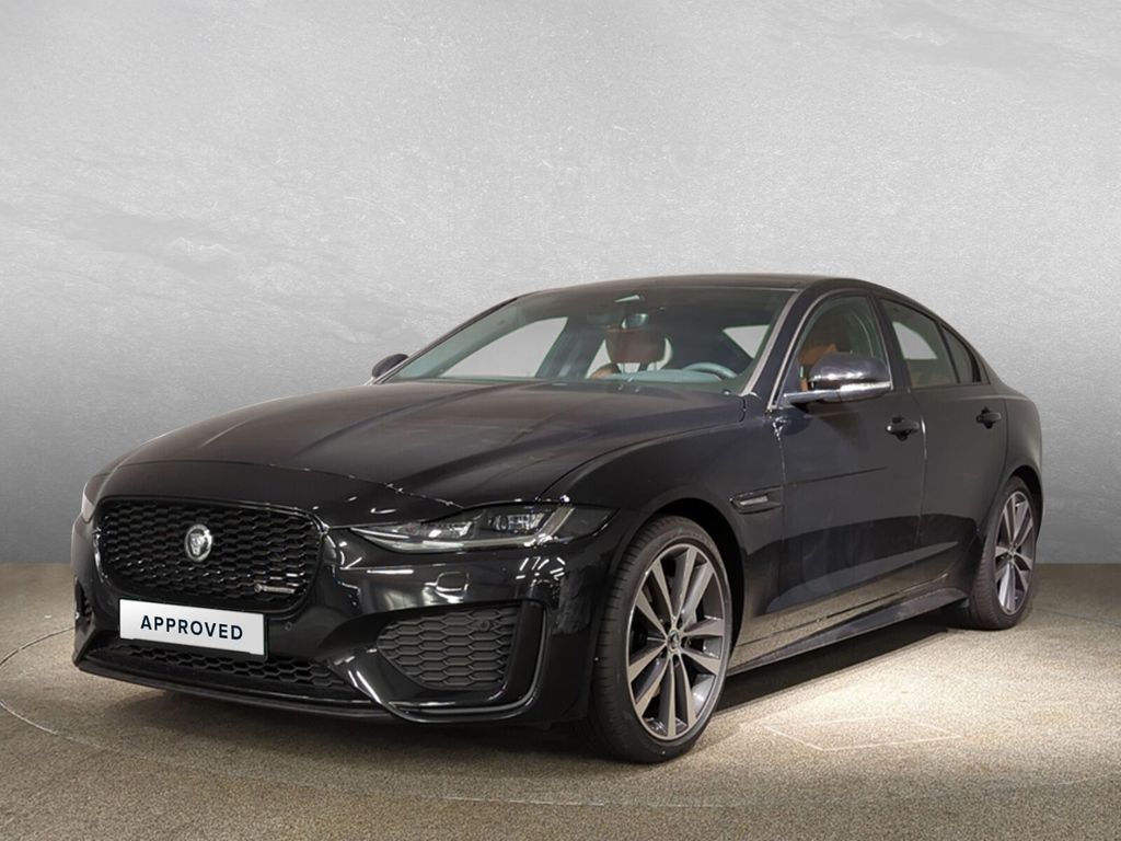 Jaguar XE 2024