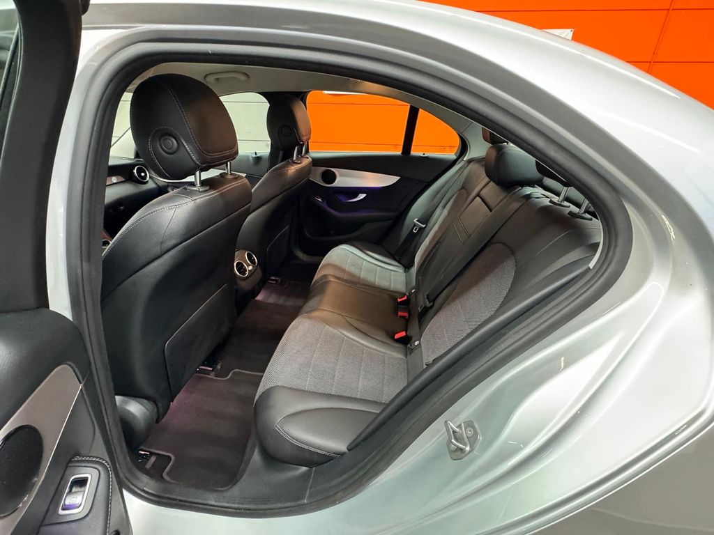 Mercedes-Benz C 220 2021