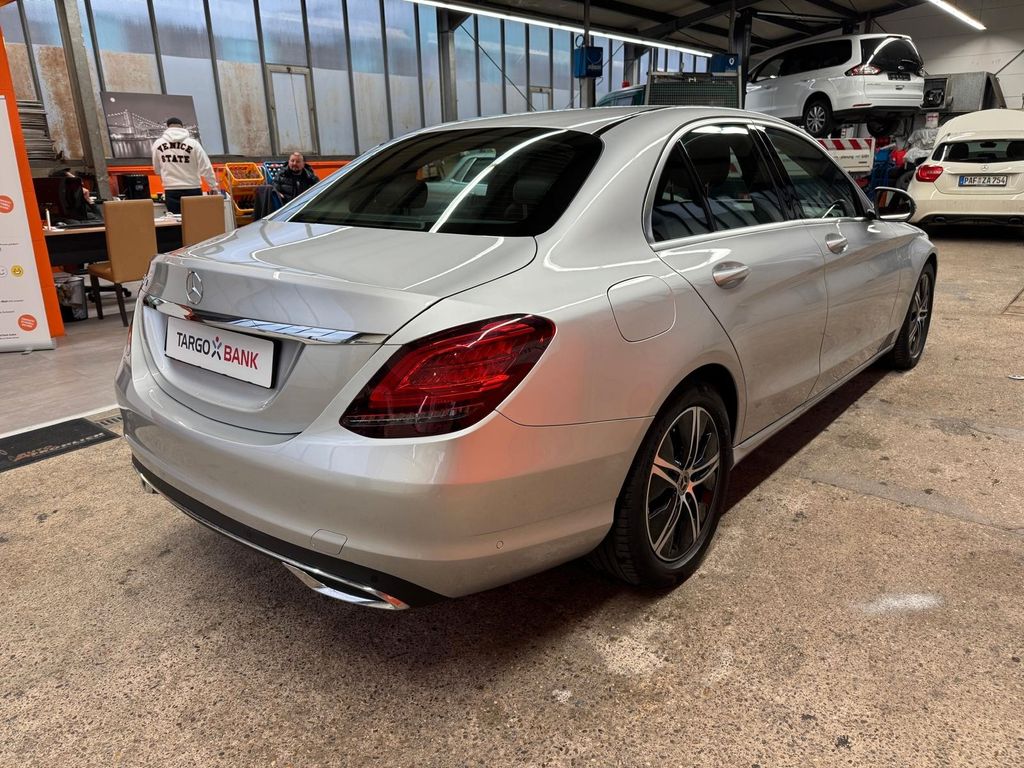 Mercedes-Benz C 220 2021