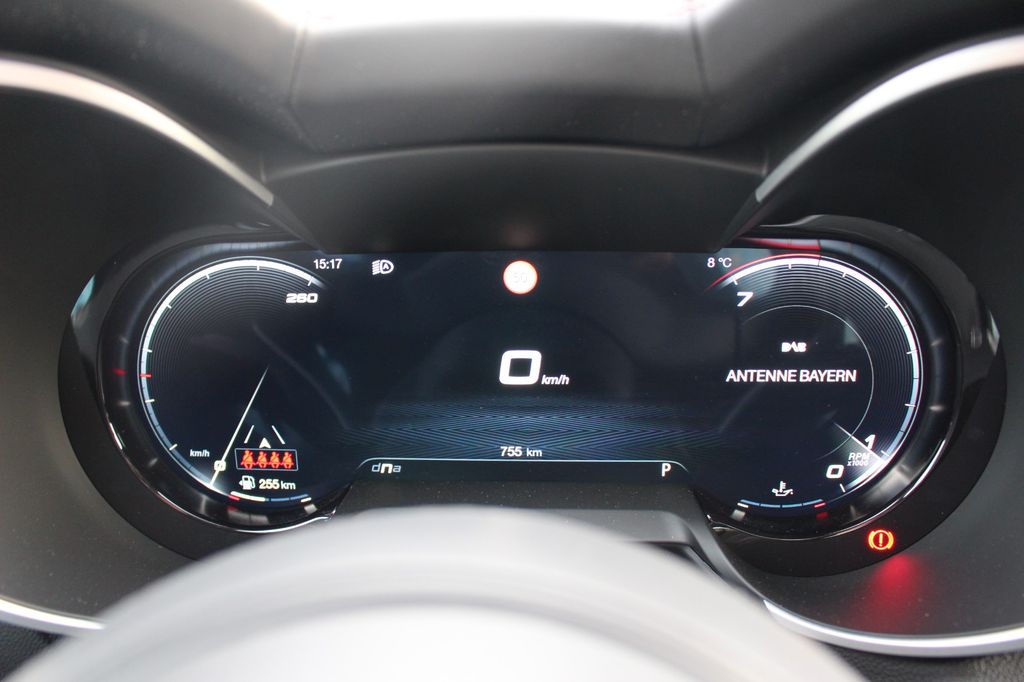 Alfa Romeo Stelvio 2025