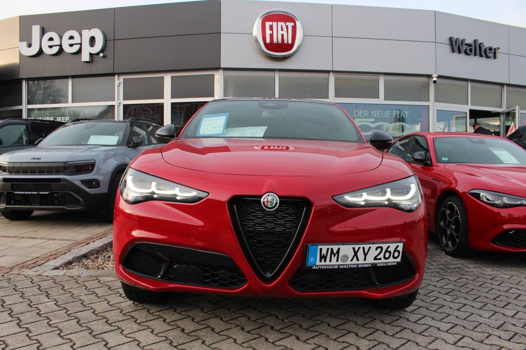 Alfa Romeo Stelvio 2025