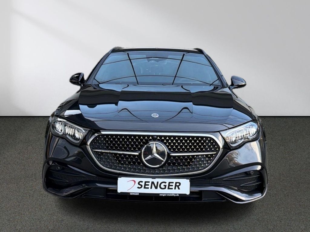 Mercedes-Benz E 300 2025