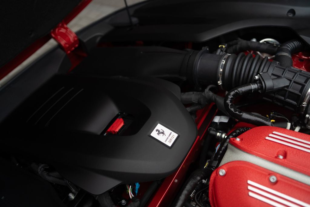 Ferrari 12Cilindri 2025