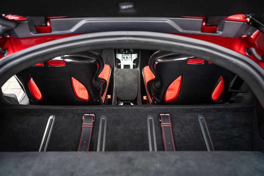 Ferrari 12Cilindri 2025