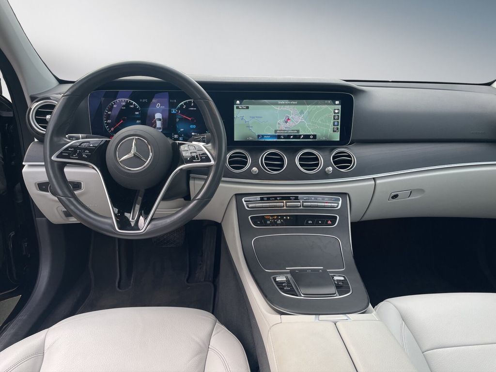Mercedes-Benz E 300 2021