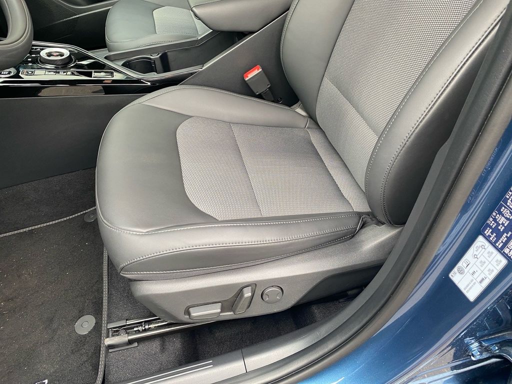 Kia Niro 2025