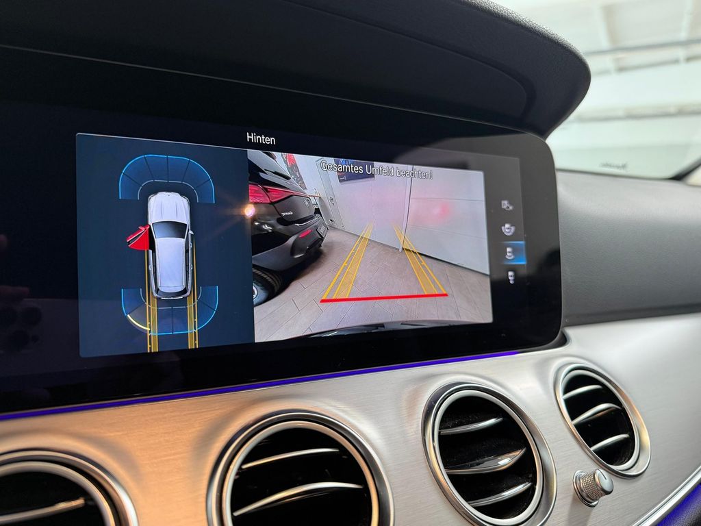 Mercedes-Benz E 200 2023