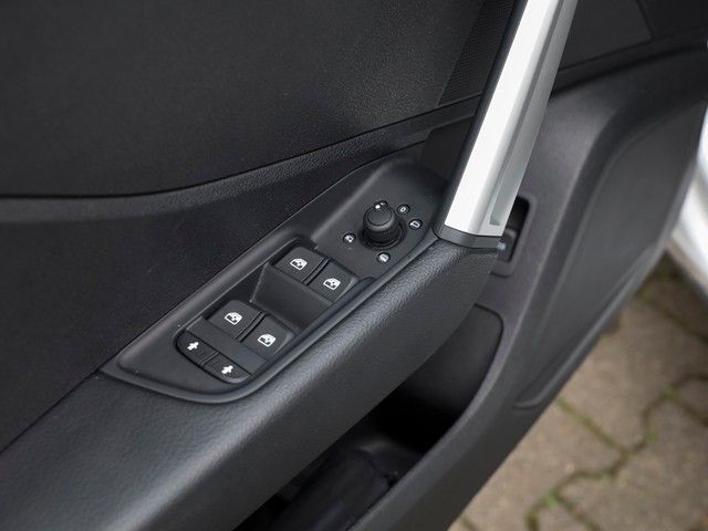 Audi Q2 2024