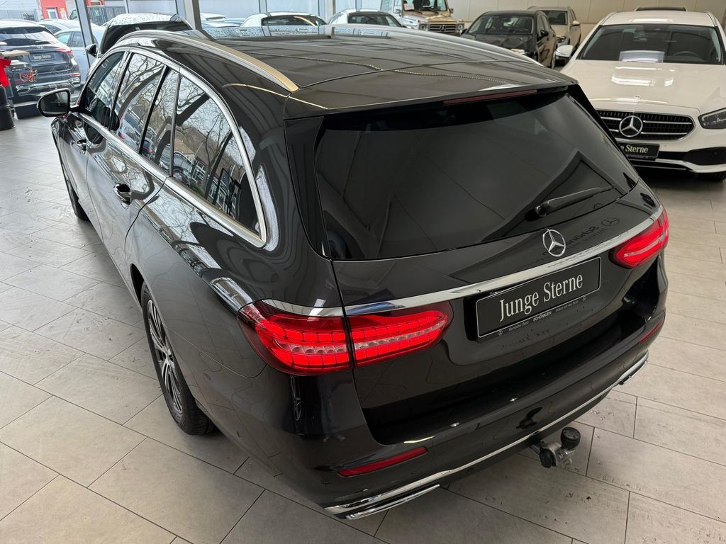 Mercedes-Benz E 200 2023