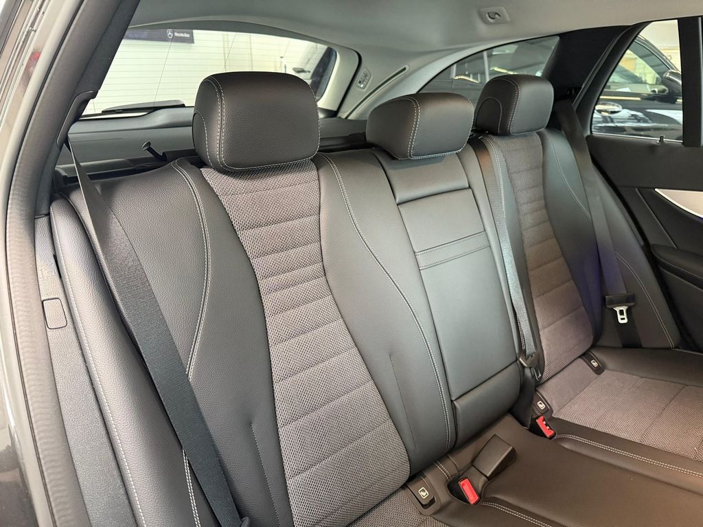 Mercedes-Benz E 200 2023