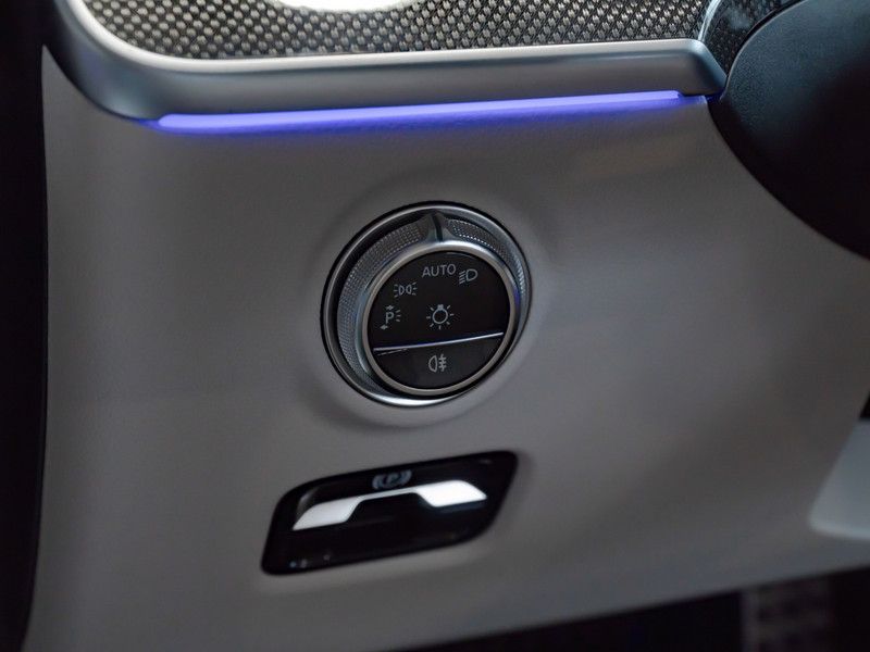 Mercedes-Benz CLE 220 2025