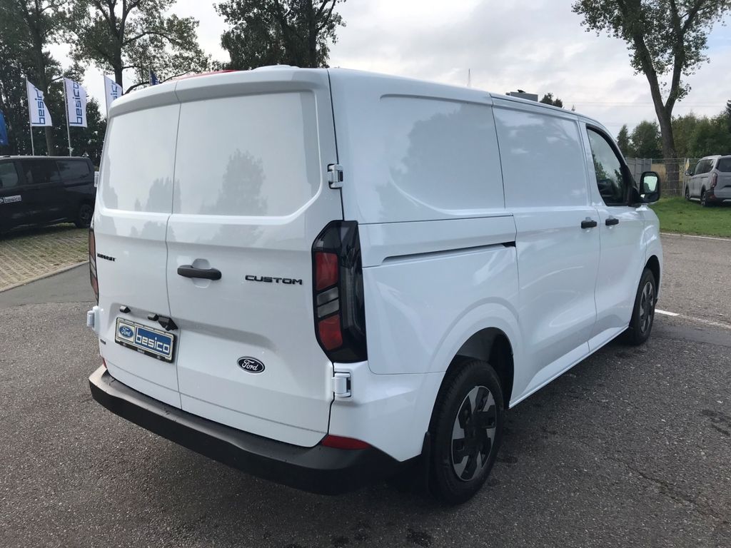 Ford Transit Custom 2025