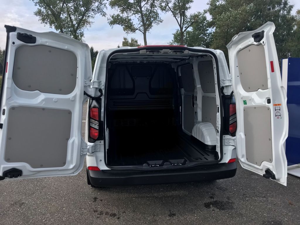 Ford Transit Custom 2025