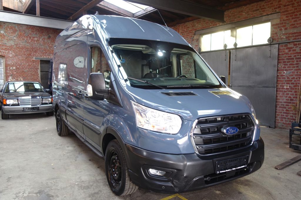 Ford Transit 2021