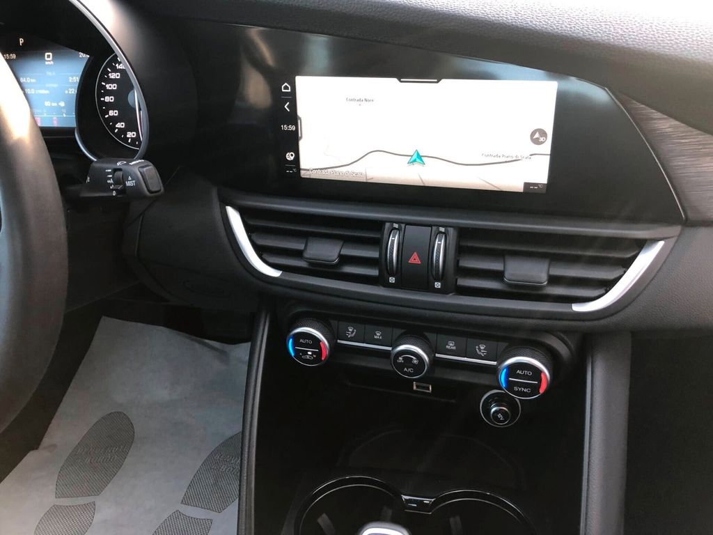 Alfa Romeo Giulia 2021