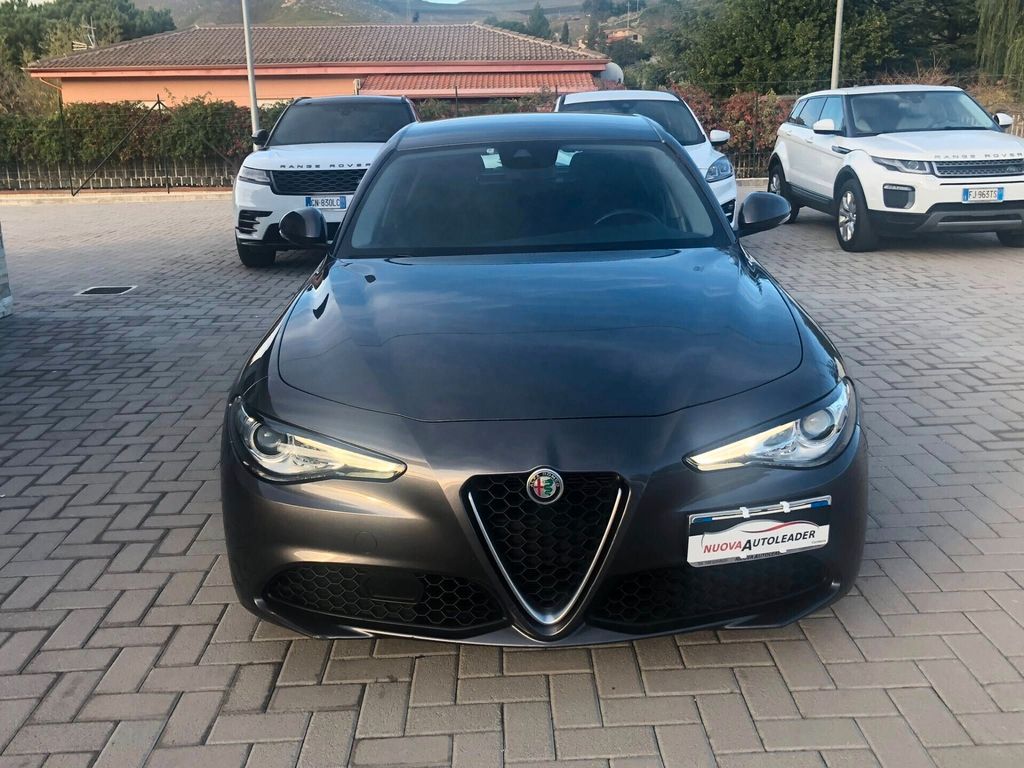 Alfa Romeo Giulia 2021