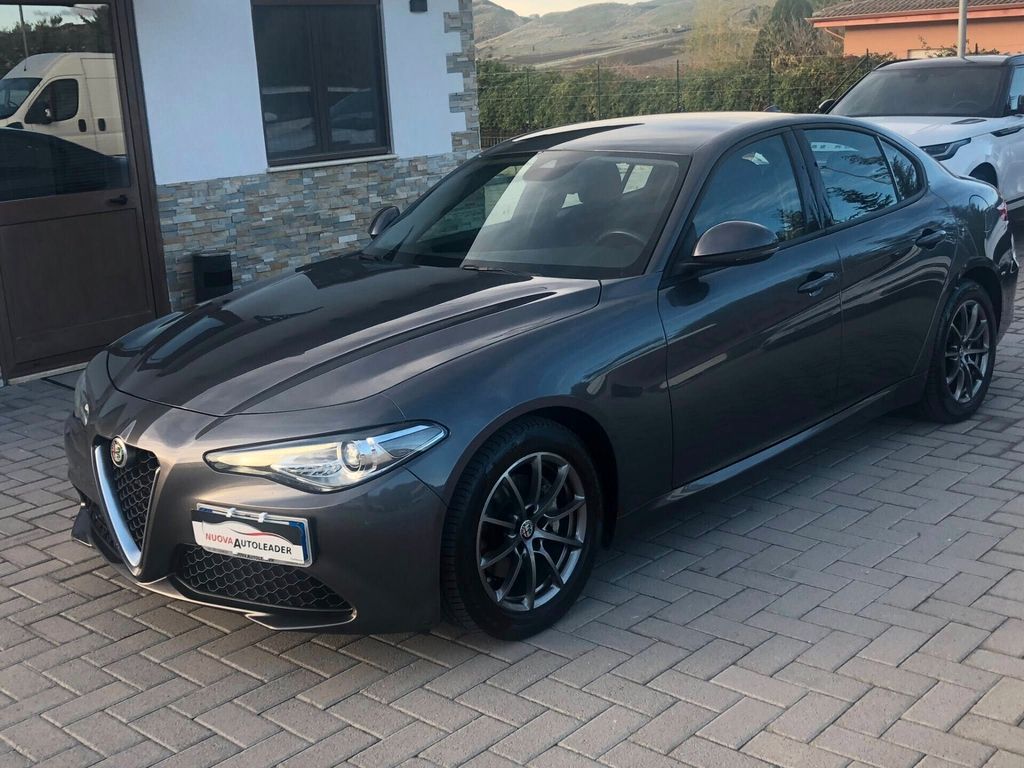 Alfa Romeo Giulia 2021