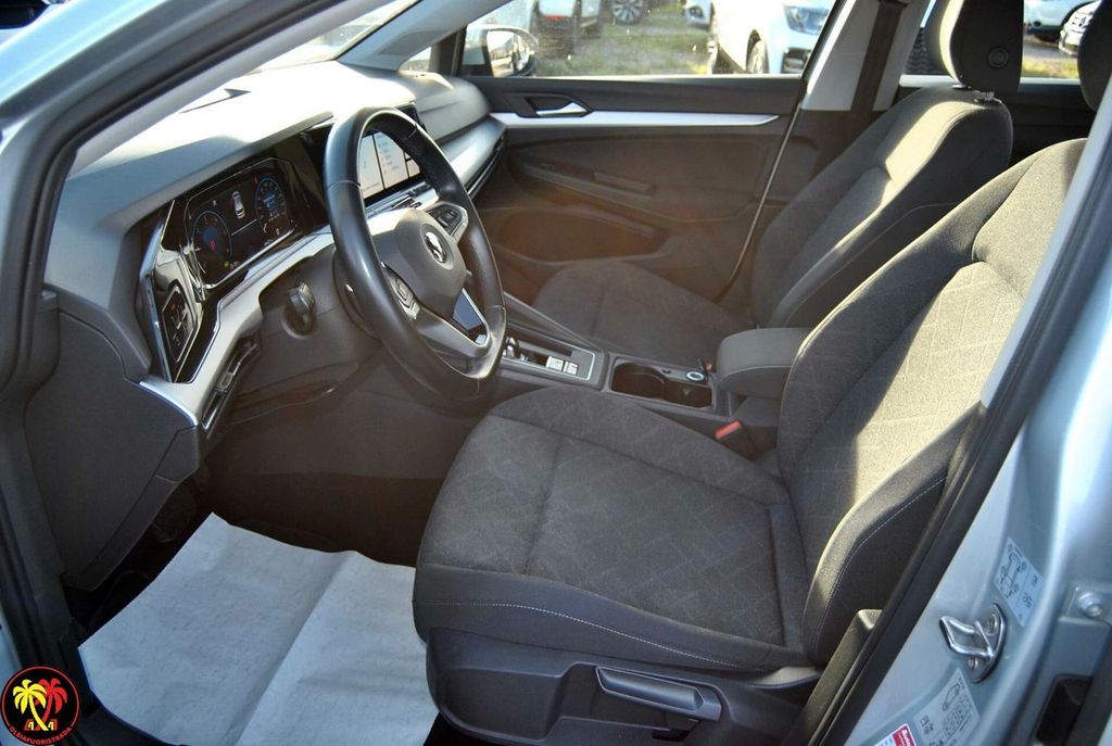 Volkswagen Golf 2022