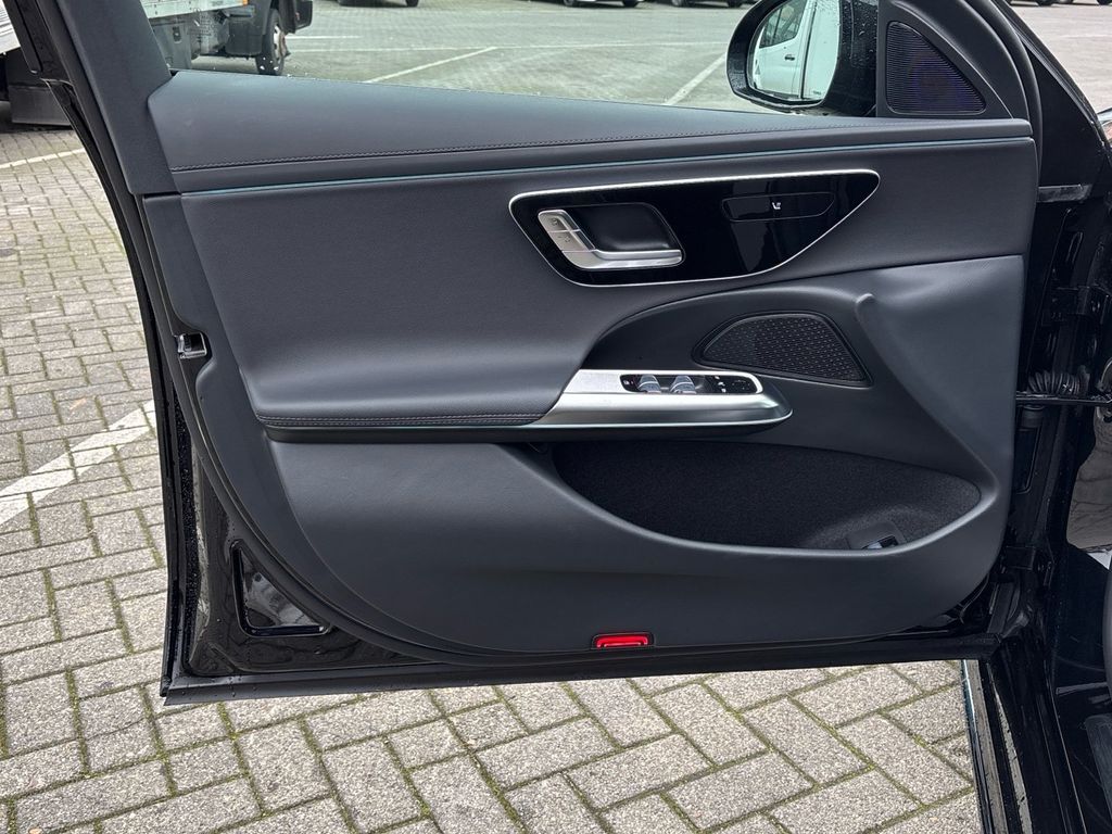 Mercedes-Benz E 300 2024