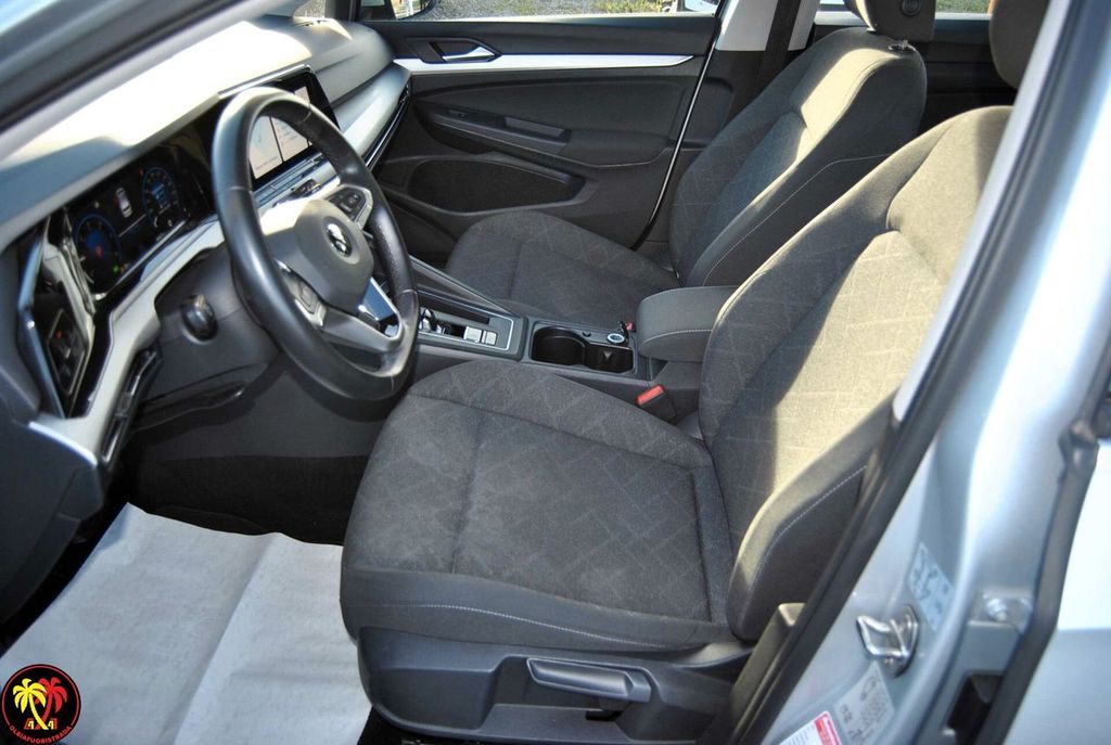 Volkswagen Golf 2022