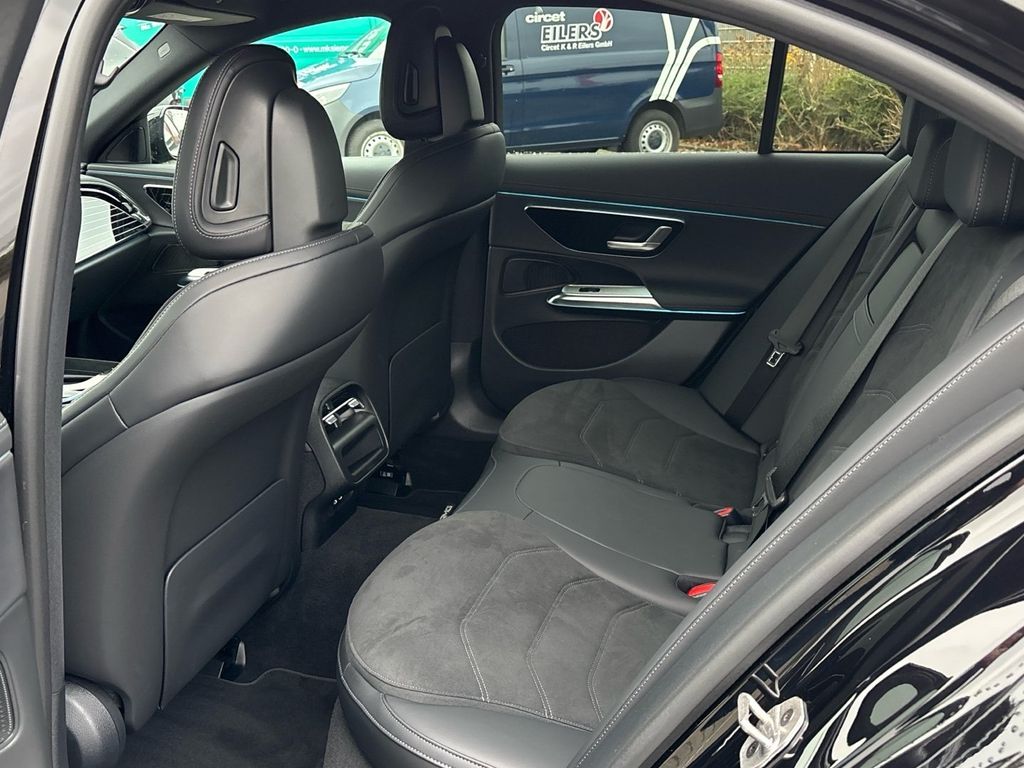 Mercedes-Benz E 300 2024