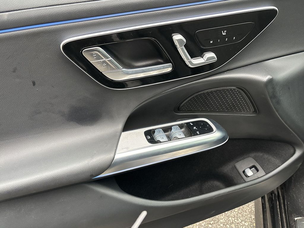 Mercedes-Benz E 300 2024