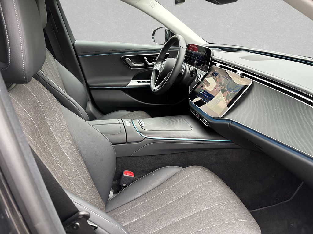 Mercedes-Benz E 300 2024