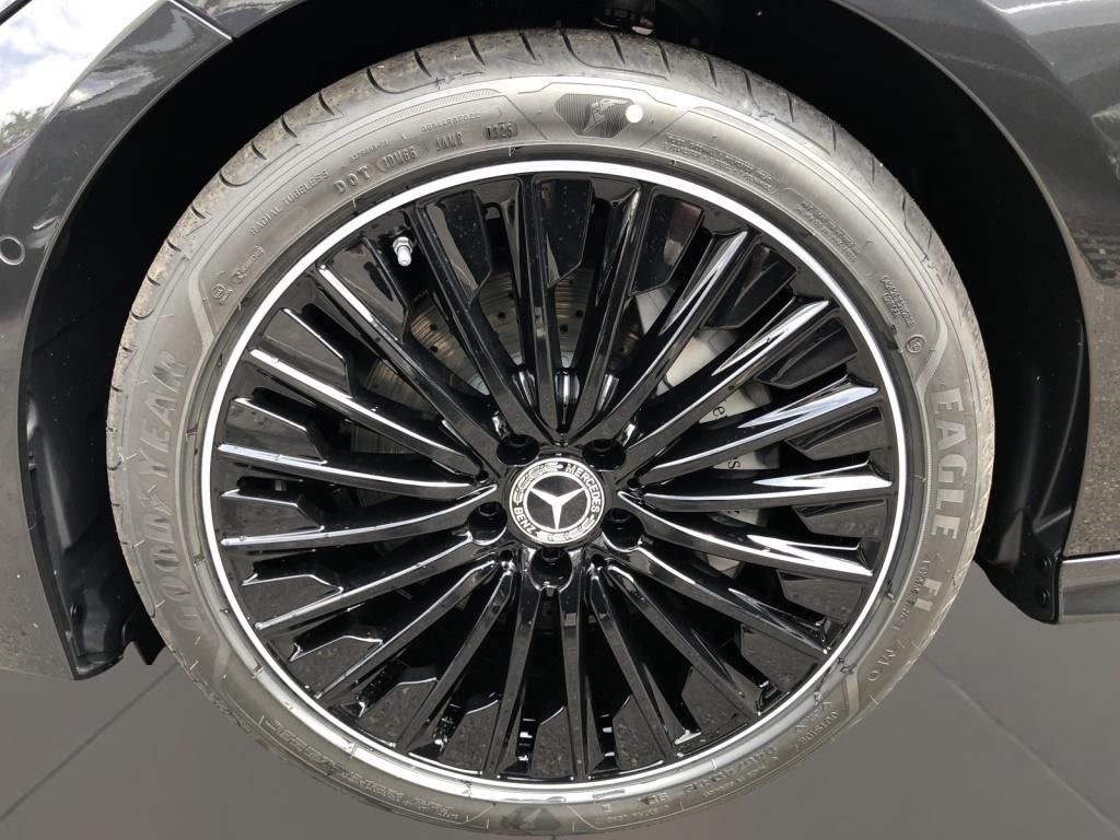 Mercedes-Benz CLE 220 2025