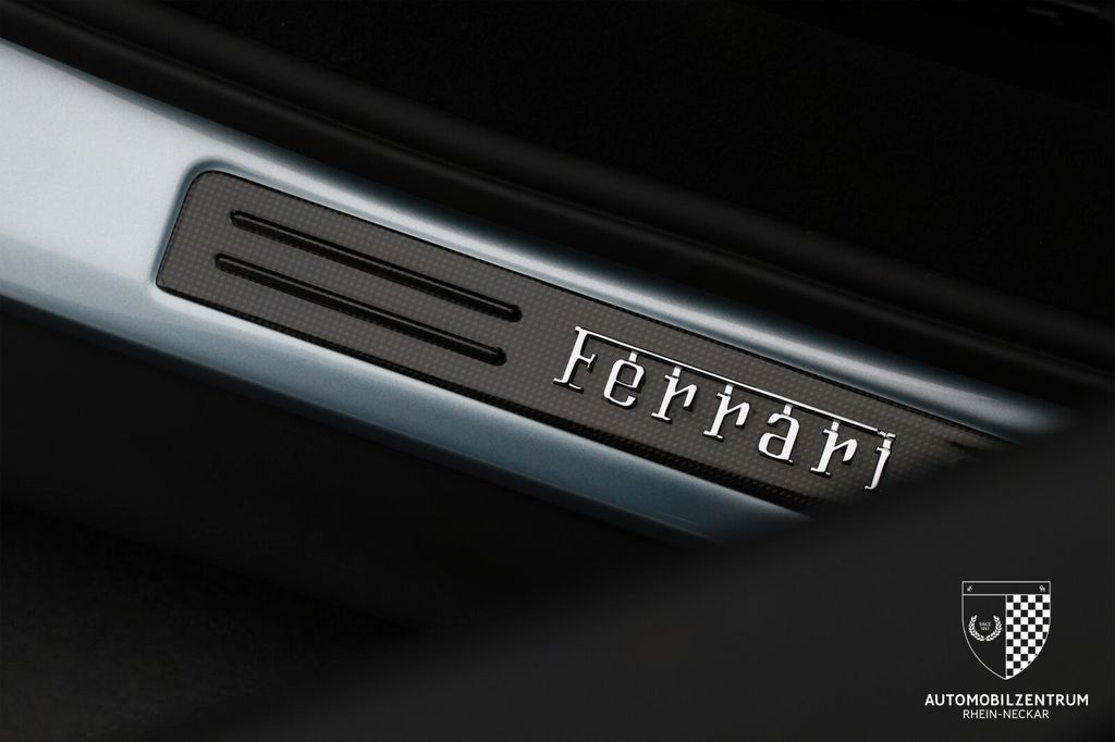 Ferrari 296 GTS 2025