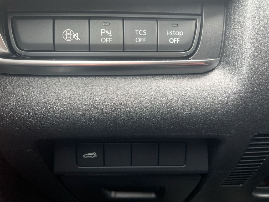 Mazda CX-30 2025