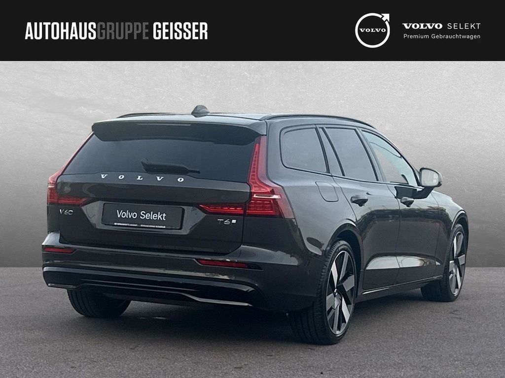 Volvo V60 2025