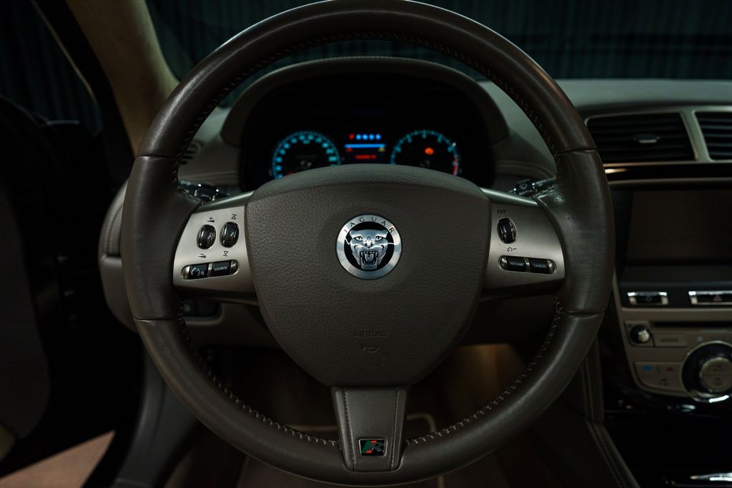 Jaguar XKR 2010