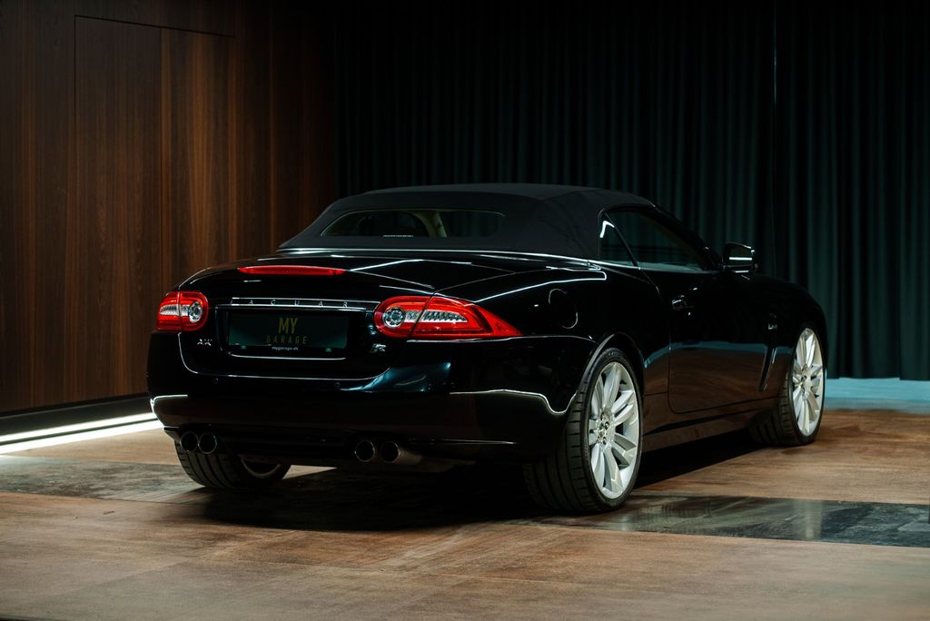 Jaguar XKR 2010