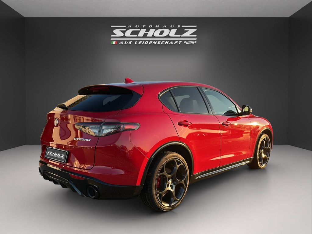 Alfa Romeo Stelvio 2023