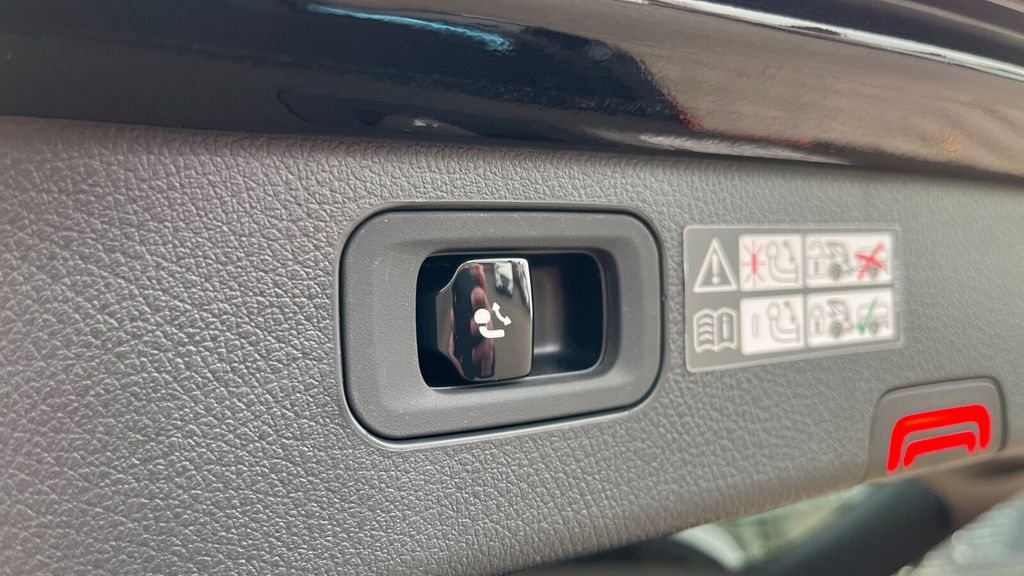 Mercedes-Benz C 220 2024