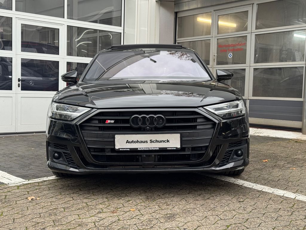 Audi S8 2022