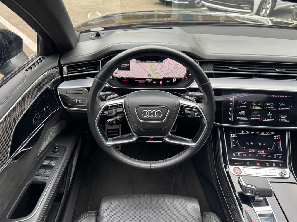 Audi S8 2022