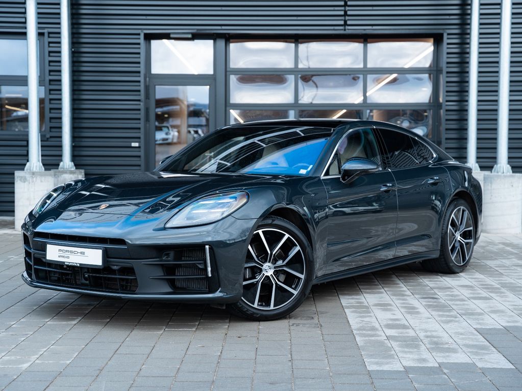 Porsche Panamera 2024