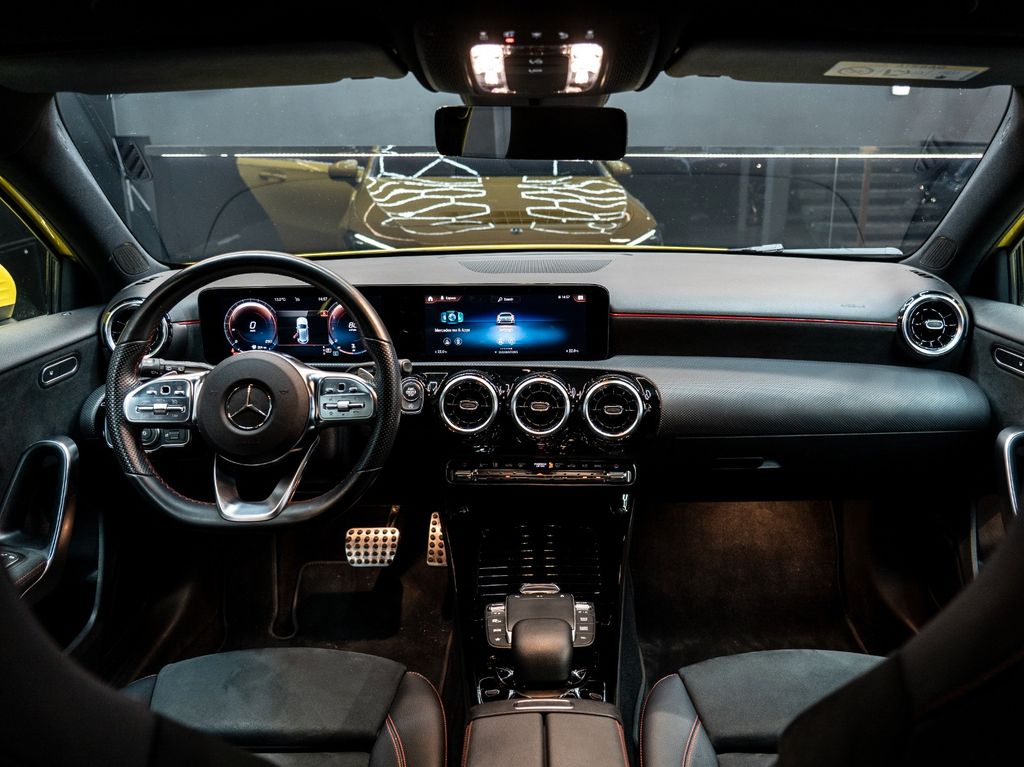 Mercedes-Benz A 180 2021