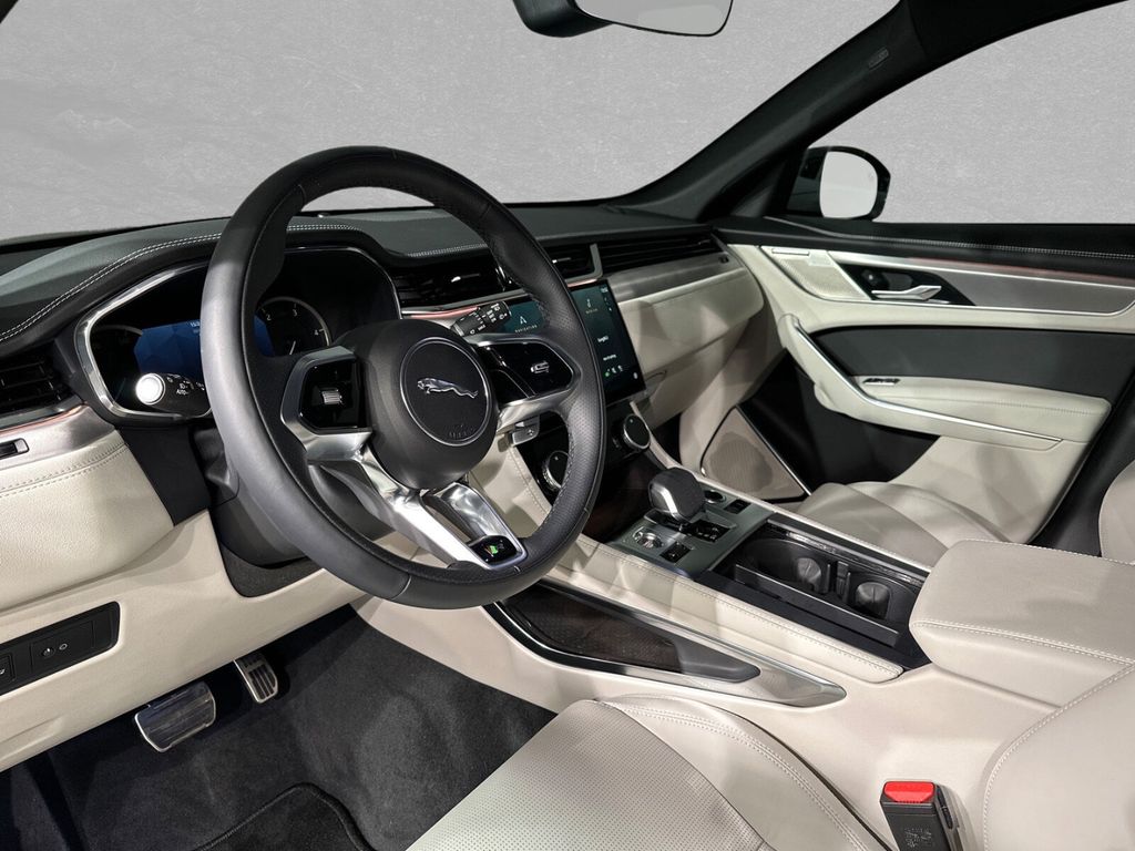 Jaguar F-Pace 2023