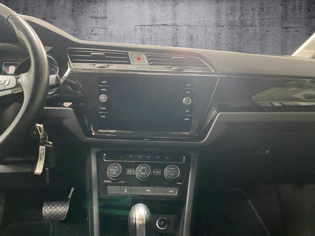 Volkswagen Touran 2021