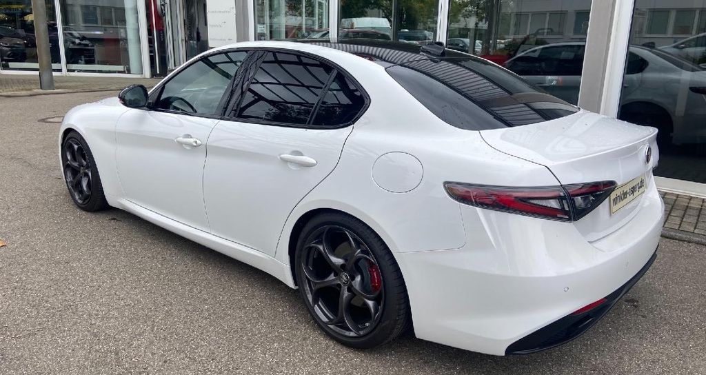 Alfa Romeo Giulia 2024